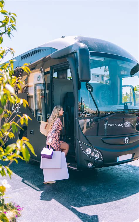 fidenza village shuttle bus.